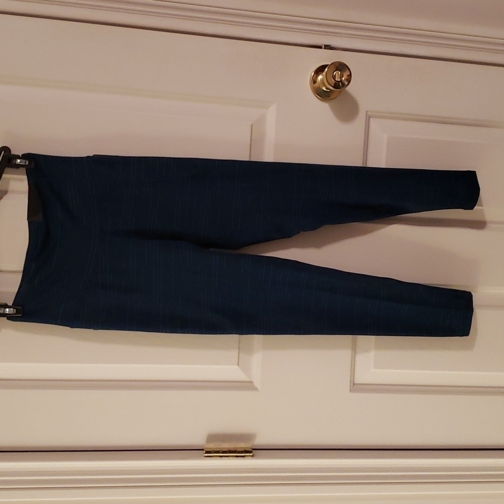 Champion Studio Fit 7/8 Legging NWT - Picture 6 of 14